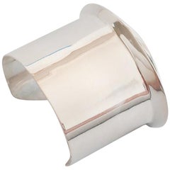 AGMES Sterling Silver Simple and Modern Cuff with Geometric Edge Detail