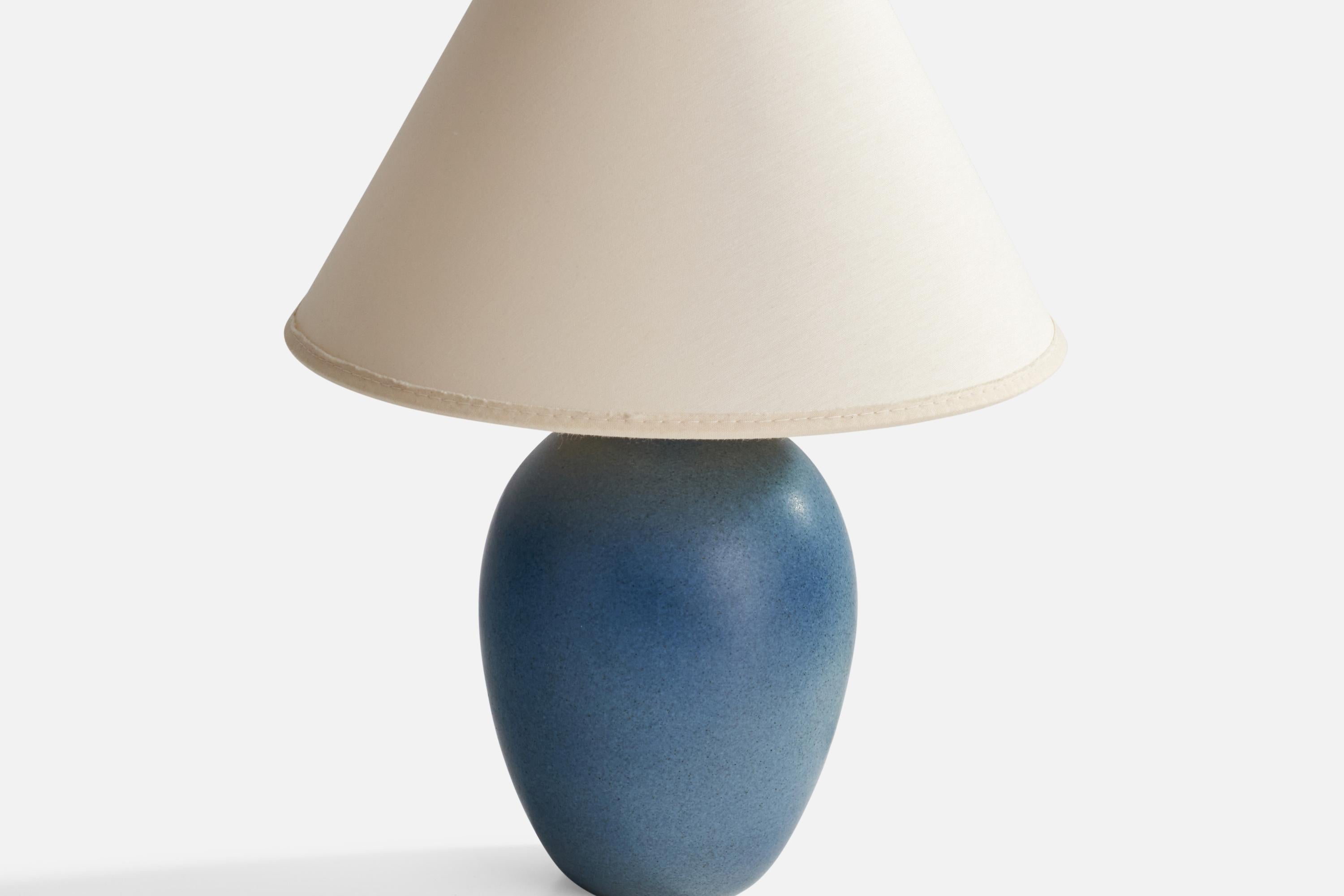 Agne Aronsson, Table Lamps, Stoneware, Fabric, Sweden, 1970s In Good Condition In High Point, NC