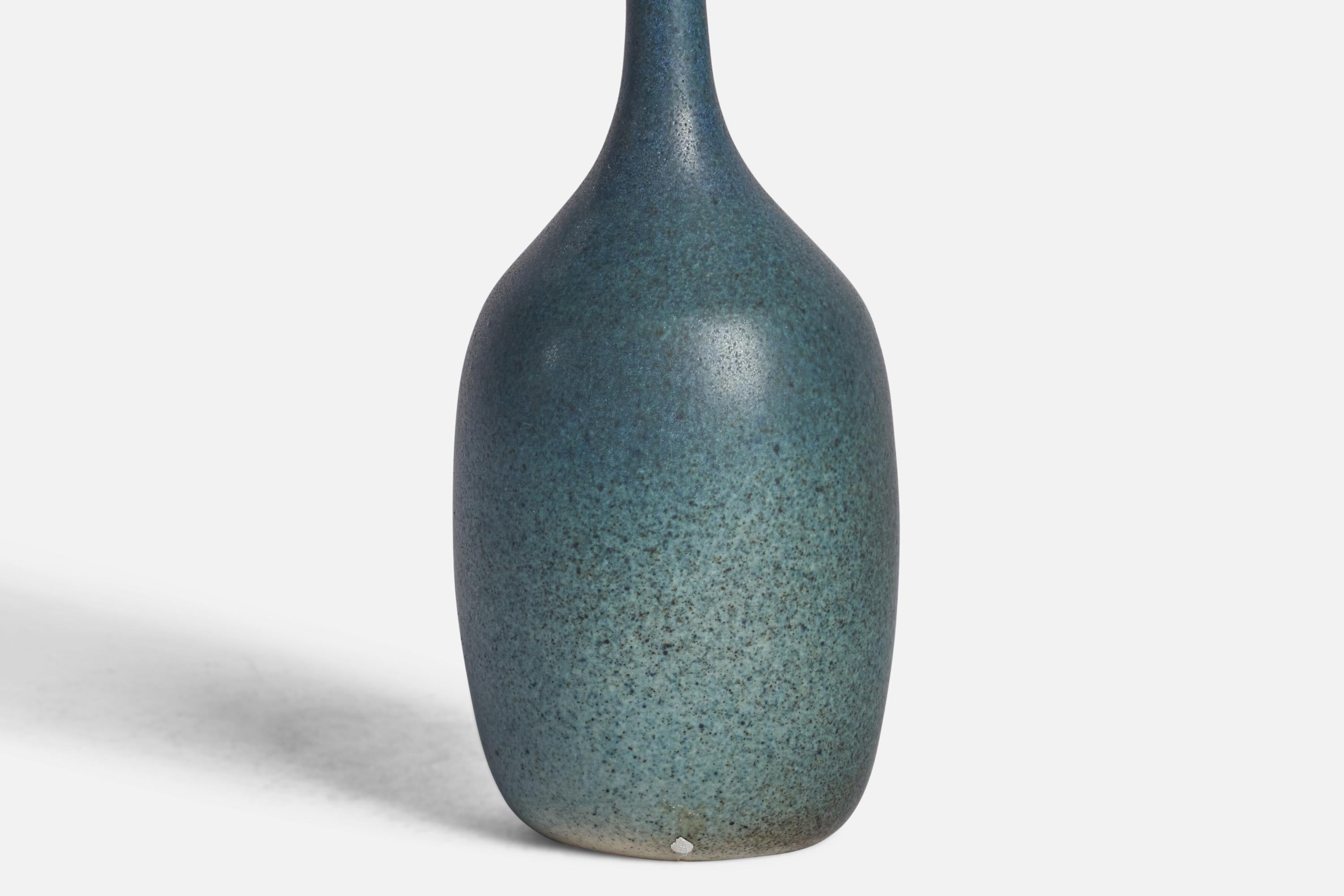 Agnes Aronsson, Vaso, Gres, Svezia, anni '1960 In condizioni buone in vendita a High Point, NC