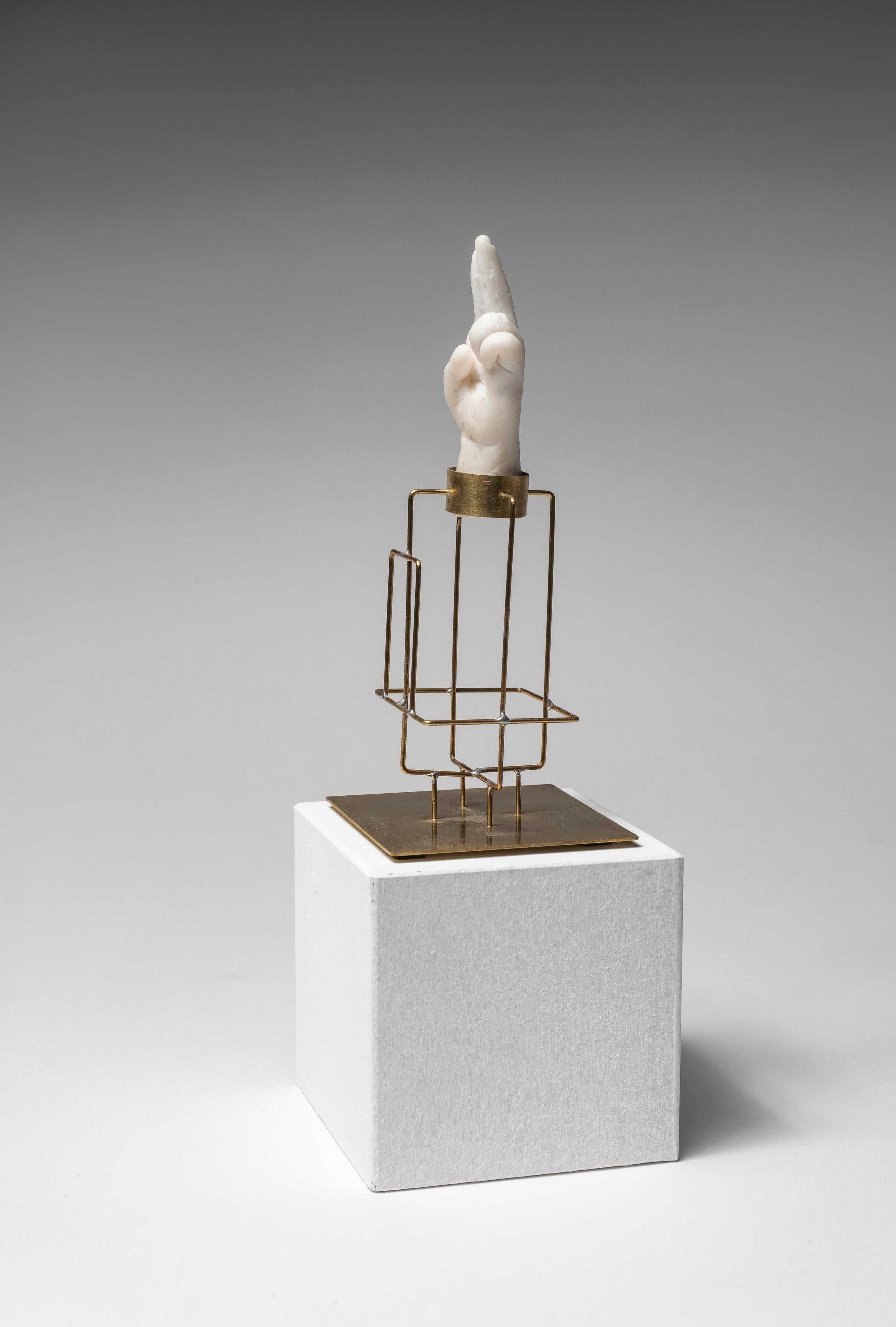 Skulptur von Hand: „Petit Haupt reliquaire 3“ – Sculpture von Agnes Baillon & Eric de Dormael