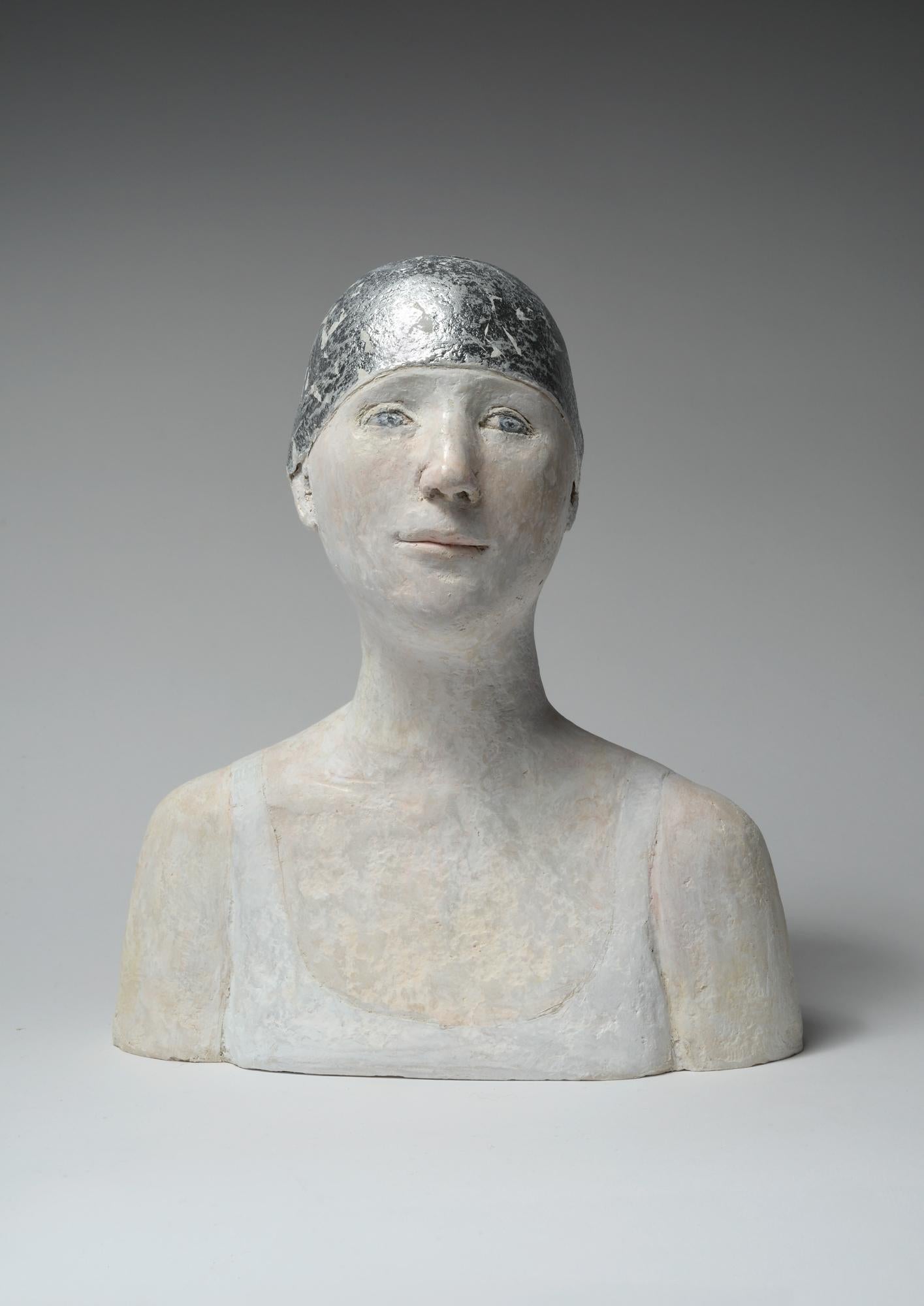 Agnes Baillon Figurative Sculpture – Nageuse Argentée