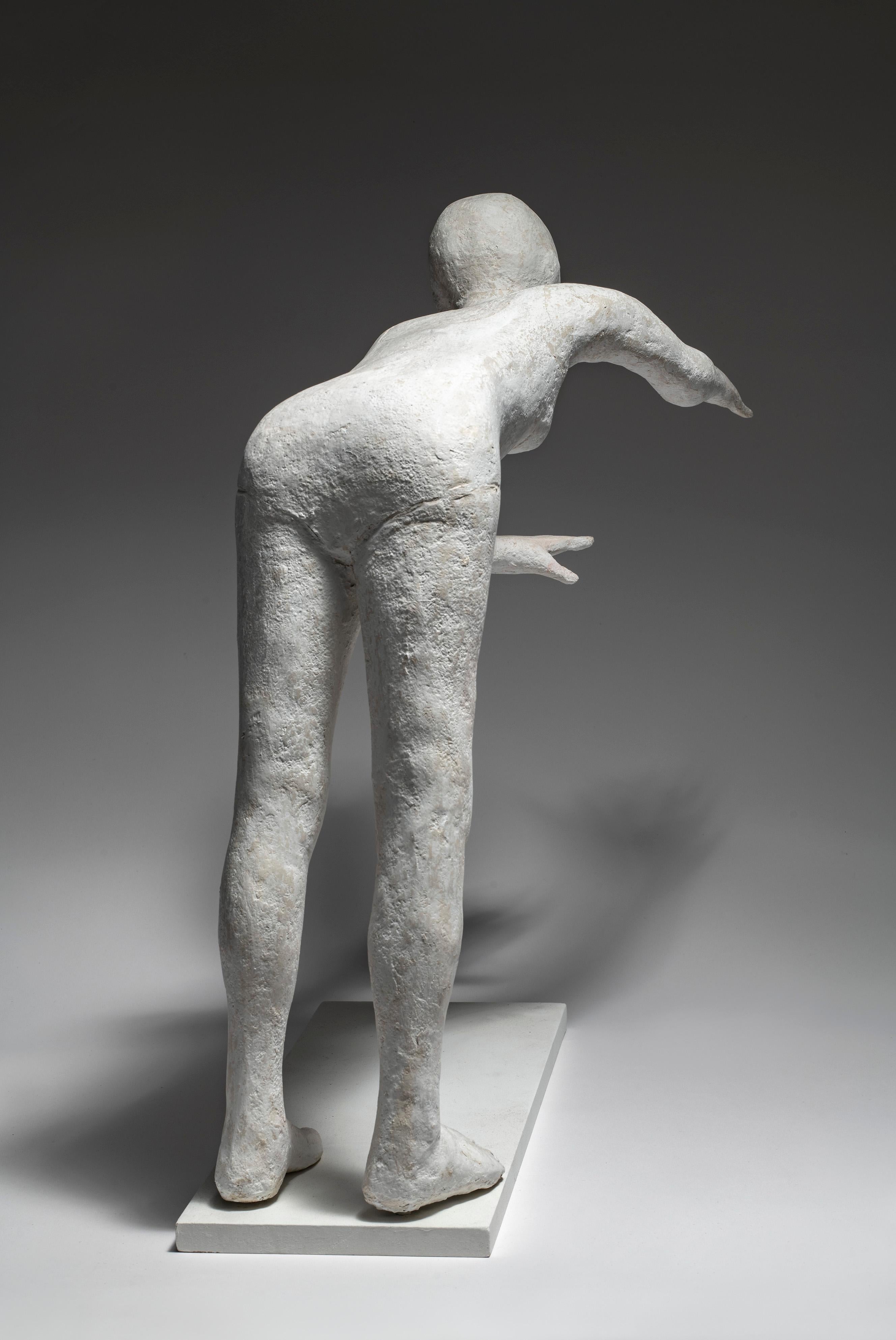 Standing female figure: 'Acrobate plongeuse' - Sculpture by Agnes Baillon