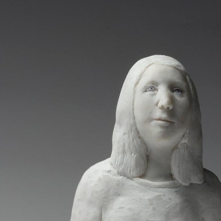 Une ménagère - Sculpture di Agnes Baillon