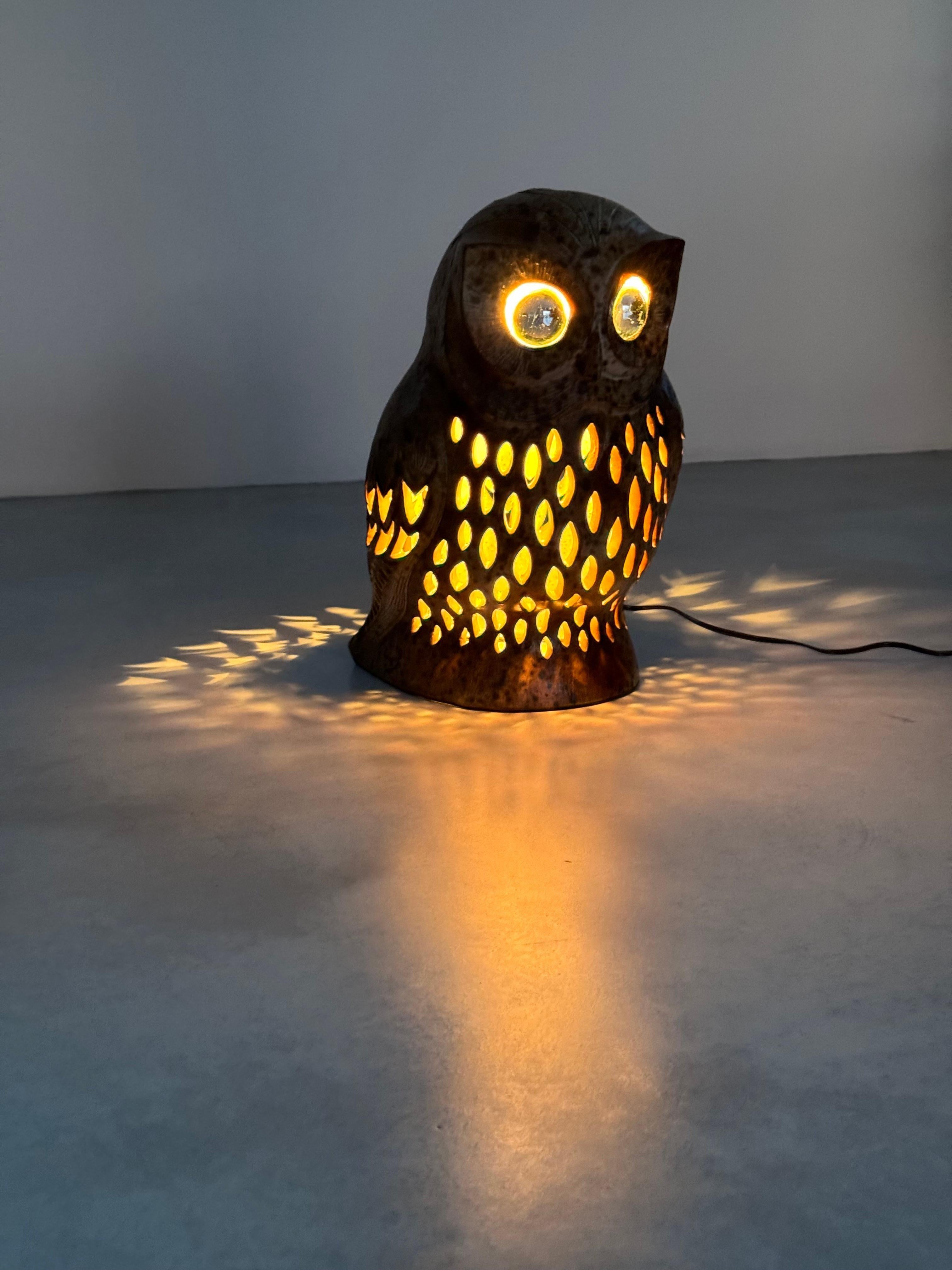 Agnès Escala, huge zoomorphic owl ceramic lamp, unique work, France 1970s For Sale 1