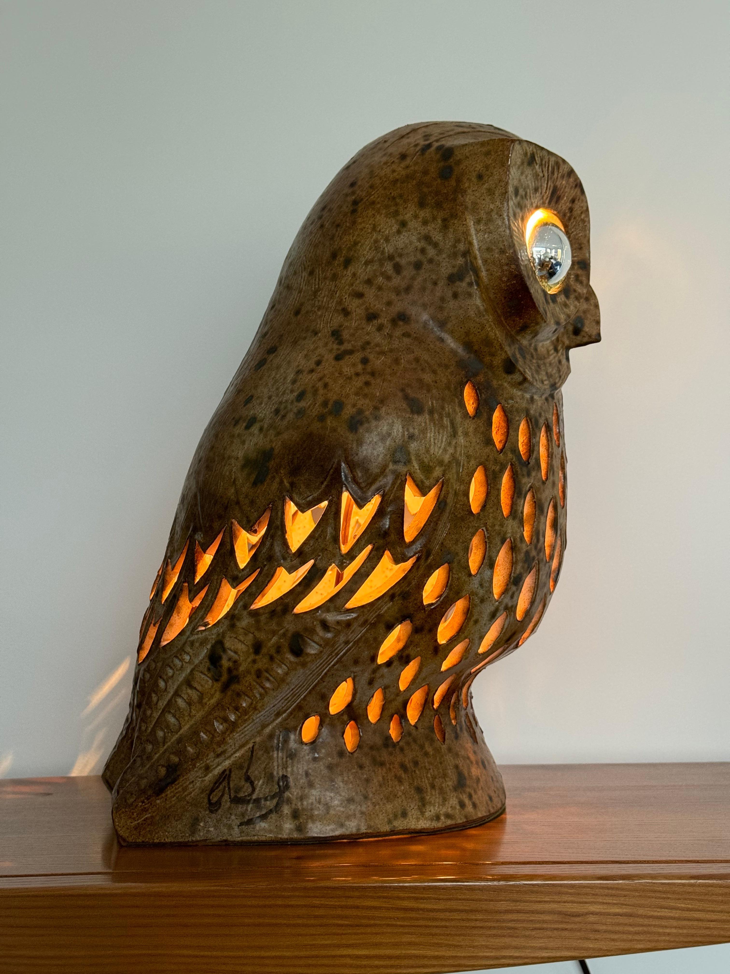 Agnès Escala, huge zoomorphic owl ceramic lamp, unique work, France 1970s For Sale 6