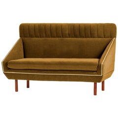 Agnes L Couch 4-Seat