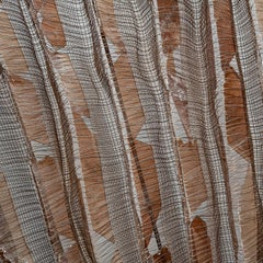 Glow - Fan , scultura da parete in mica e bronzo di Agneta Hobin