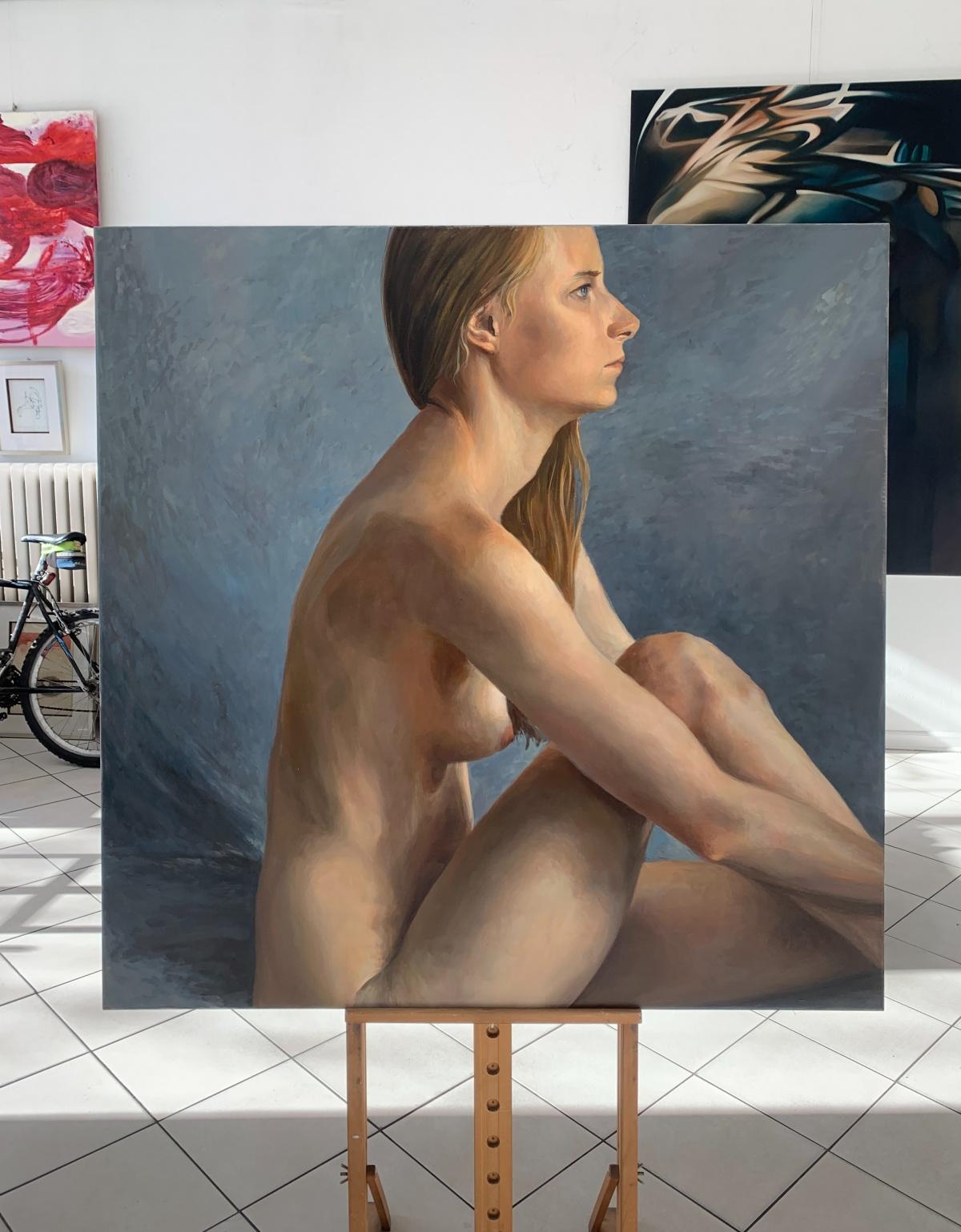 Nude - Contemporary Figurative Oil on Canvas Nude Realistic Painting - Gray Figurative Painting by Agnieszka Staak-Janczarska