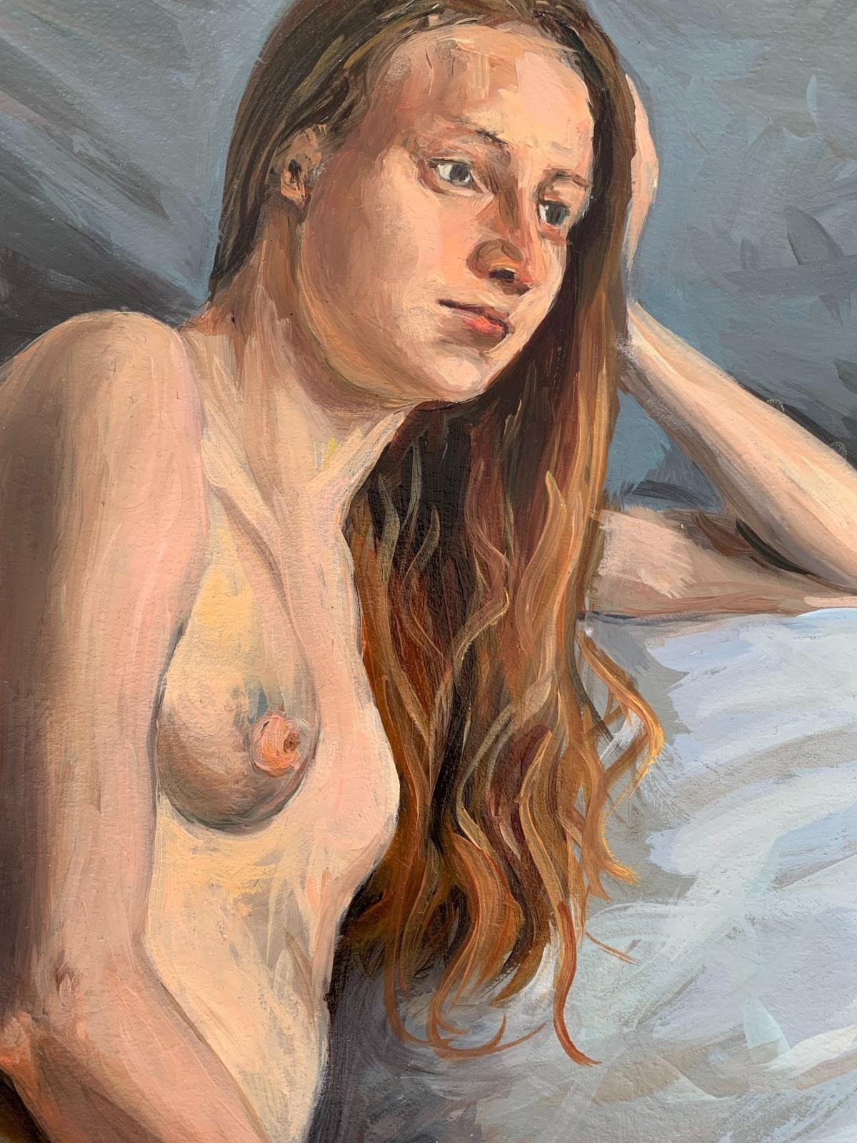 Nude with pillow - Realistic oil painting, Warm tones, Young Polish artist - Naturalistic Painting by Agnieszka Staak-Janczarska