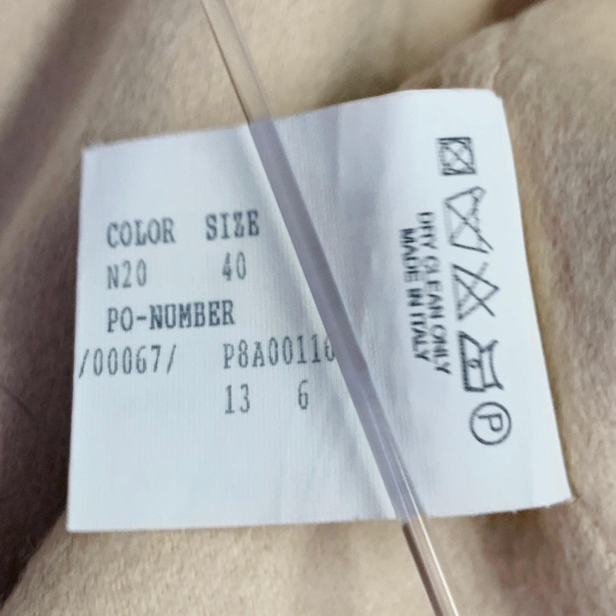 AGNONA Taille 4 Cardigan en cachemire beige à deux poches avec œillets et crochets en vente 2