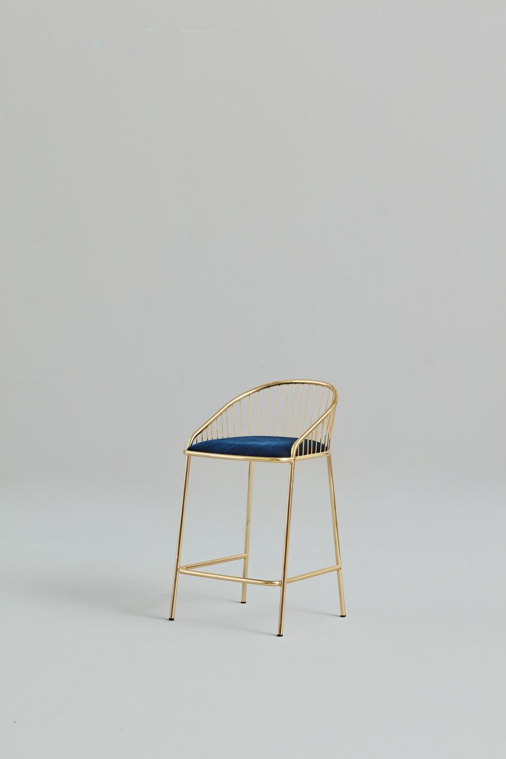 Modern Agora Chair by Pepe Albargues