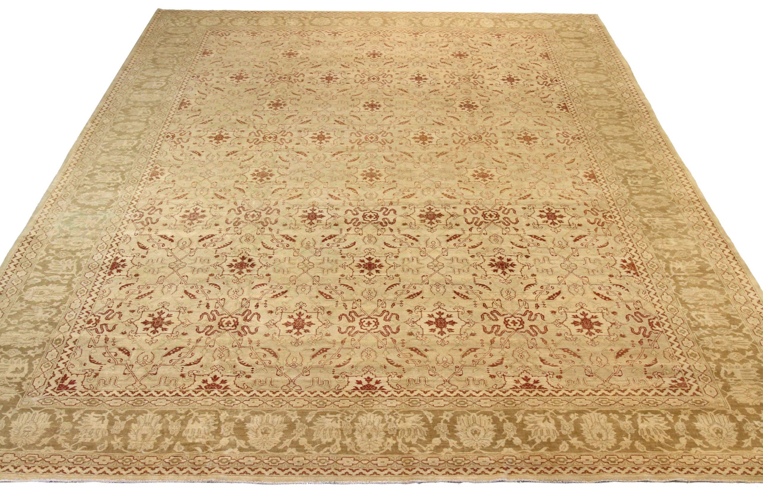 Descubre la elegancia de esta exclusiva alfombra Agra de Circa 1990. Diseñado con meticulosa atención al detalle, este diseño exclusivo es perfecto para realzar tu espacio.