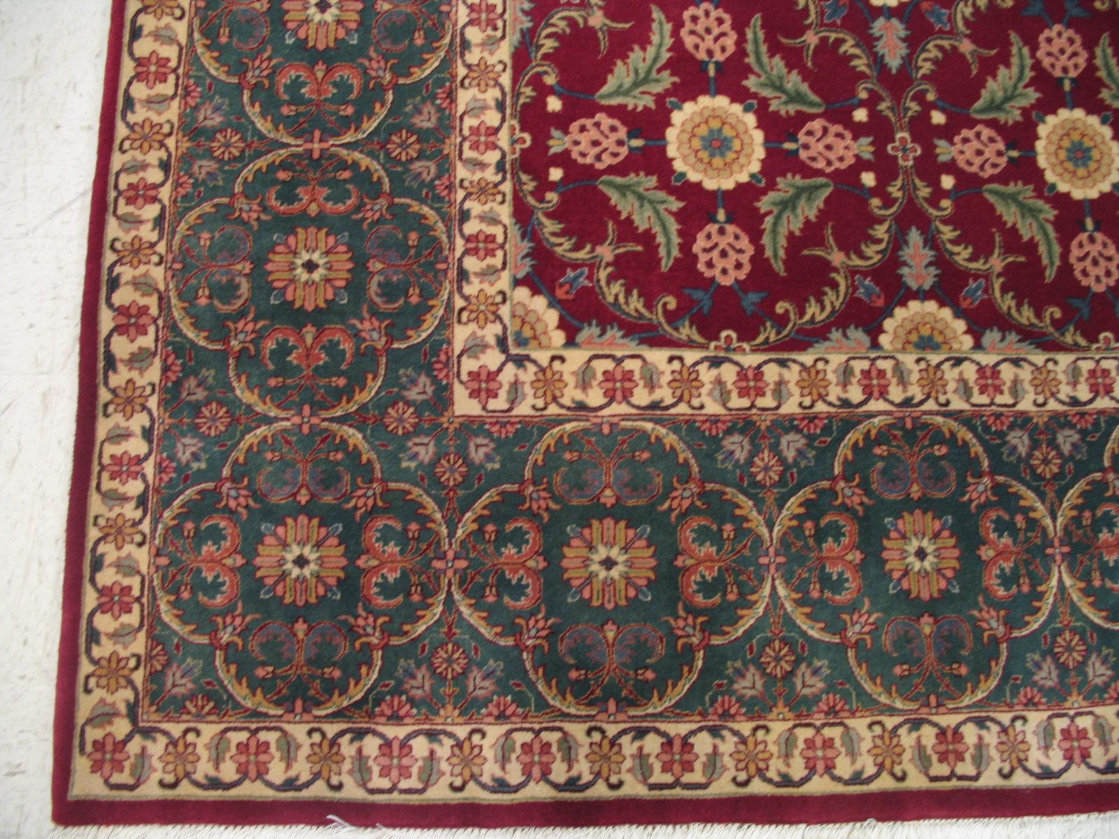 Indian Agra Hand-Knotted New Zealand Wool Burgundy Green Fine Quality Rug in Stock For Sale