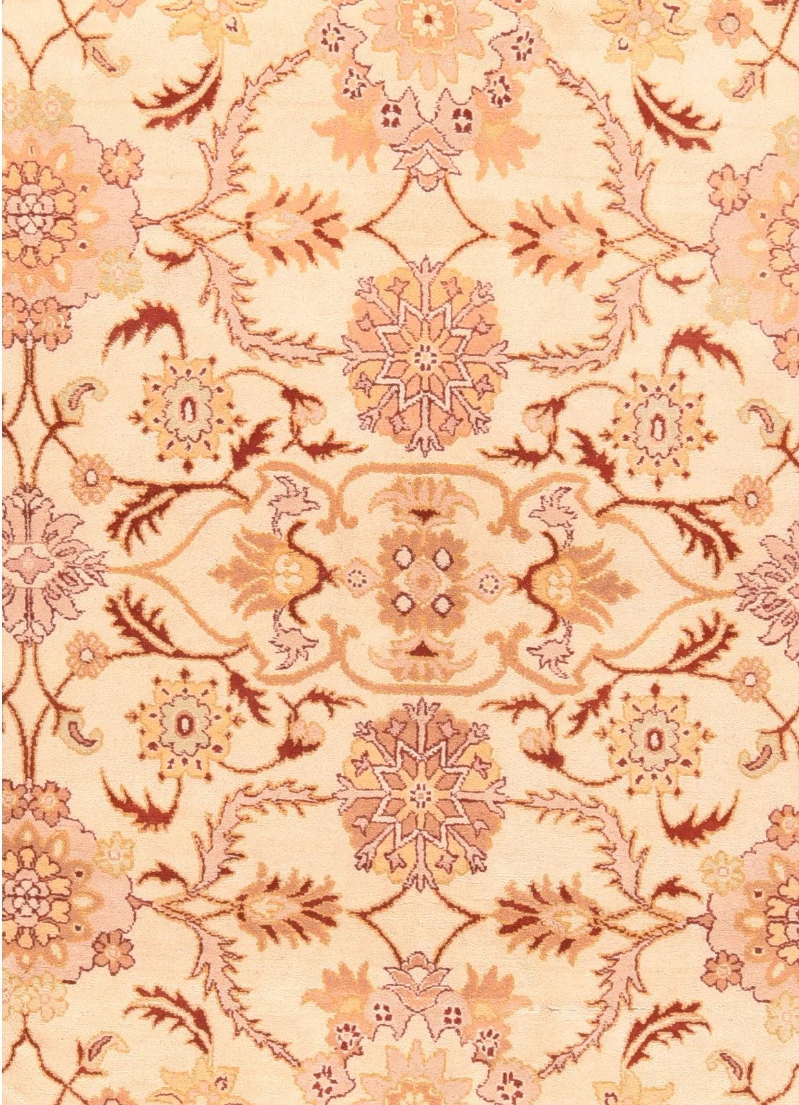 Tappeto Agra 7'10'' x 10'0'' In condizioni Nuovo in vendita a New York, NY