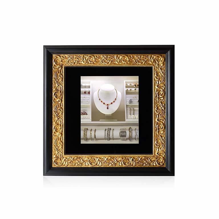 Spiegel der Verzauberung Classic Wandtresor (21. Jahrhundert und zeitgenössisch) im Angebot