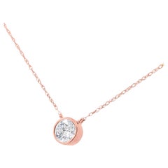 Collier à pendentif solitaire en or rose 10 carats avec diamants ronds de 1/5 carat certifiés AGS