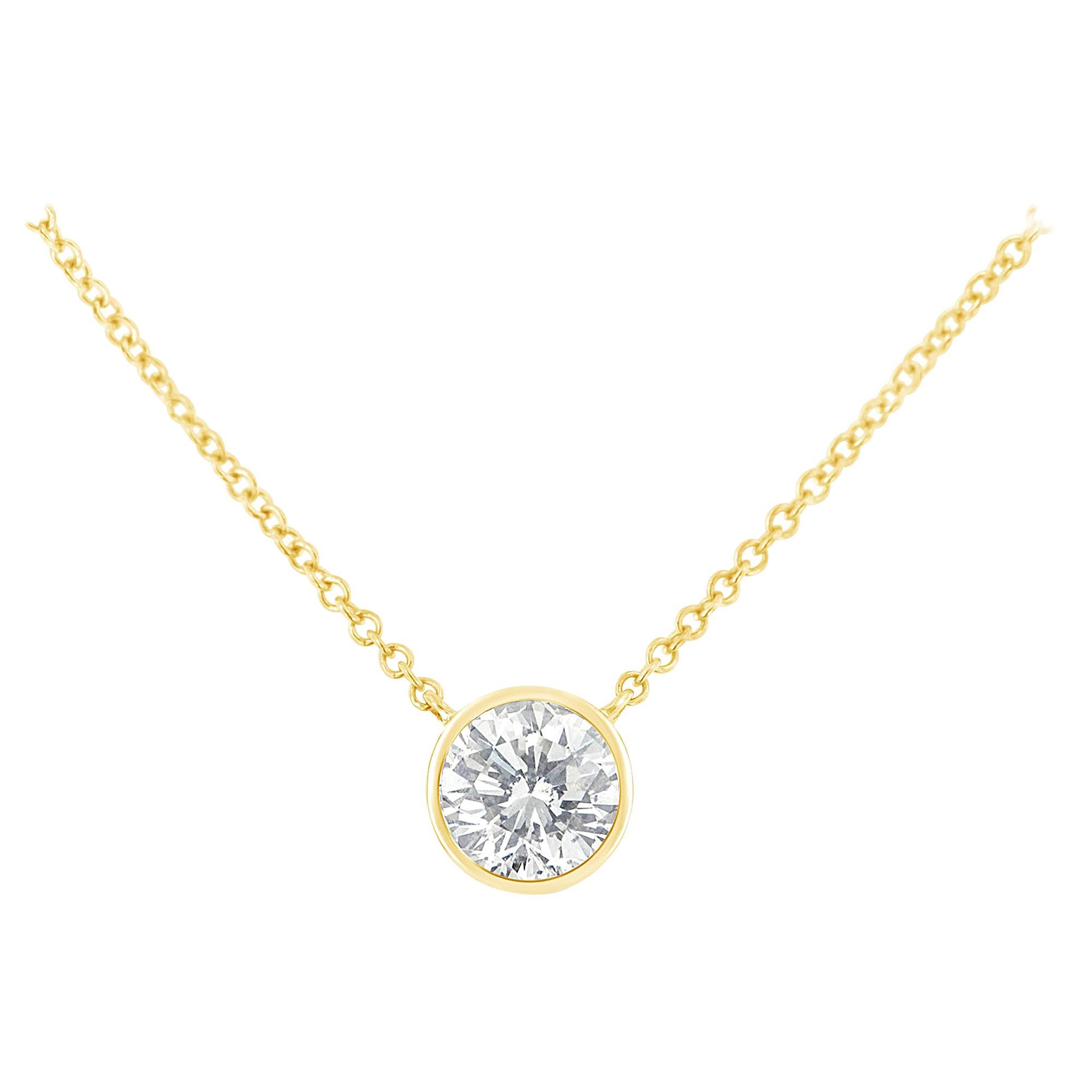 AGS Certified 10k Yellow Gold 1/10ct Diamond Solitaire Pendant Necklace For Sale