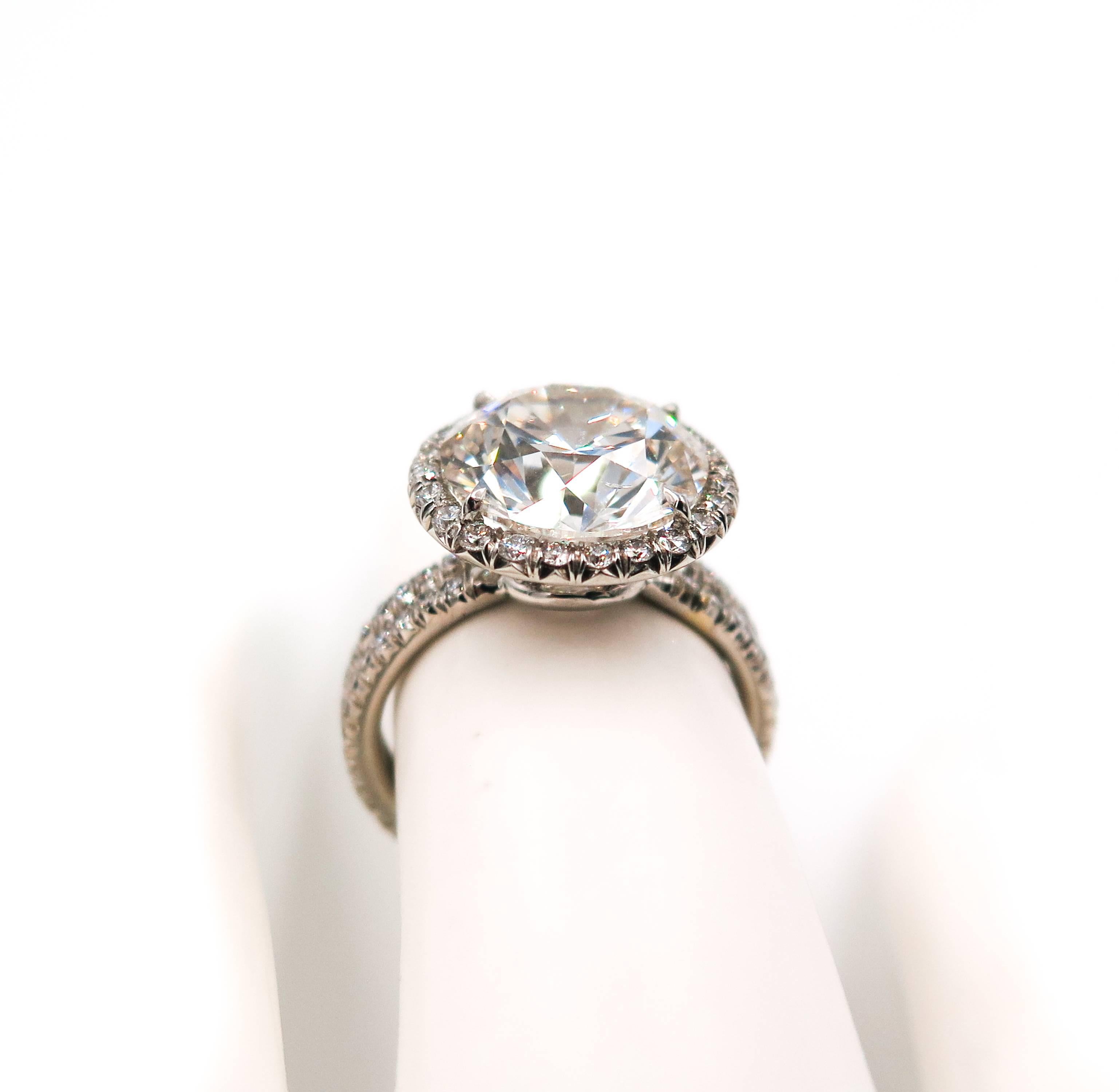 AGS Certified 5.45 Carat Ideal Cut Round Diamond Platinum Engagement Ring In New Condition In Greenwich, CT