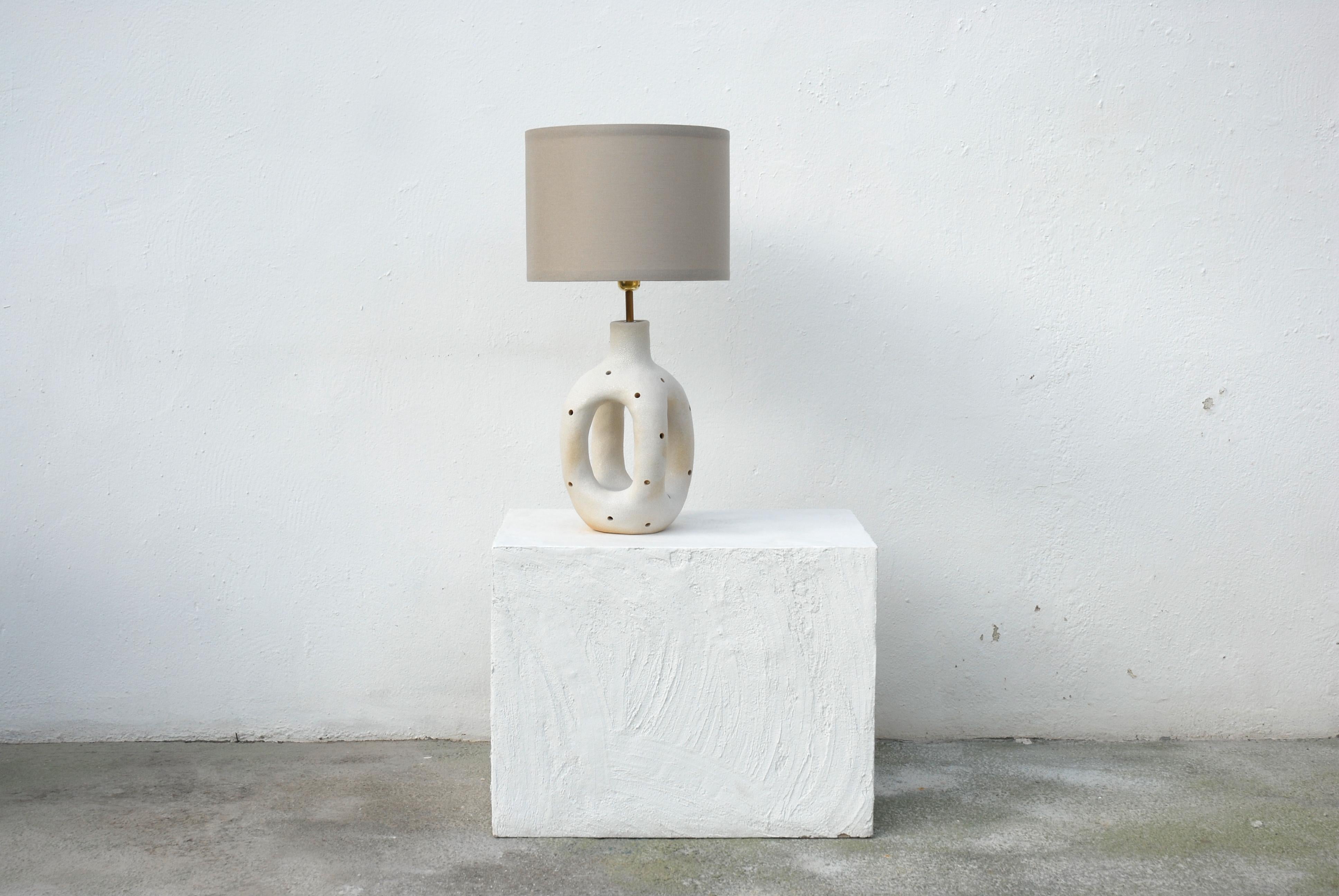 Modern Agua de Pau Table Lamp base handmade in Barcelona by niho Ceramics
