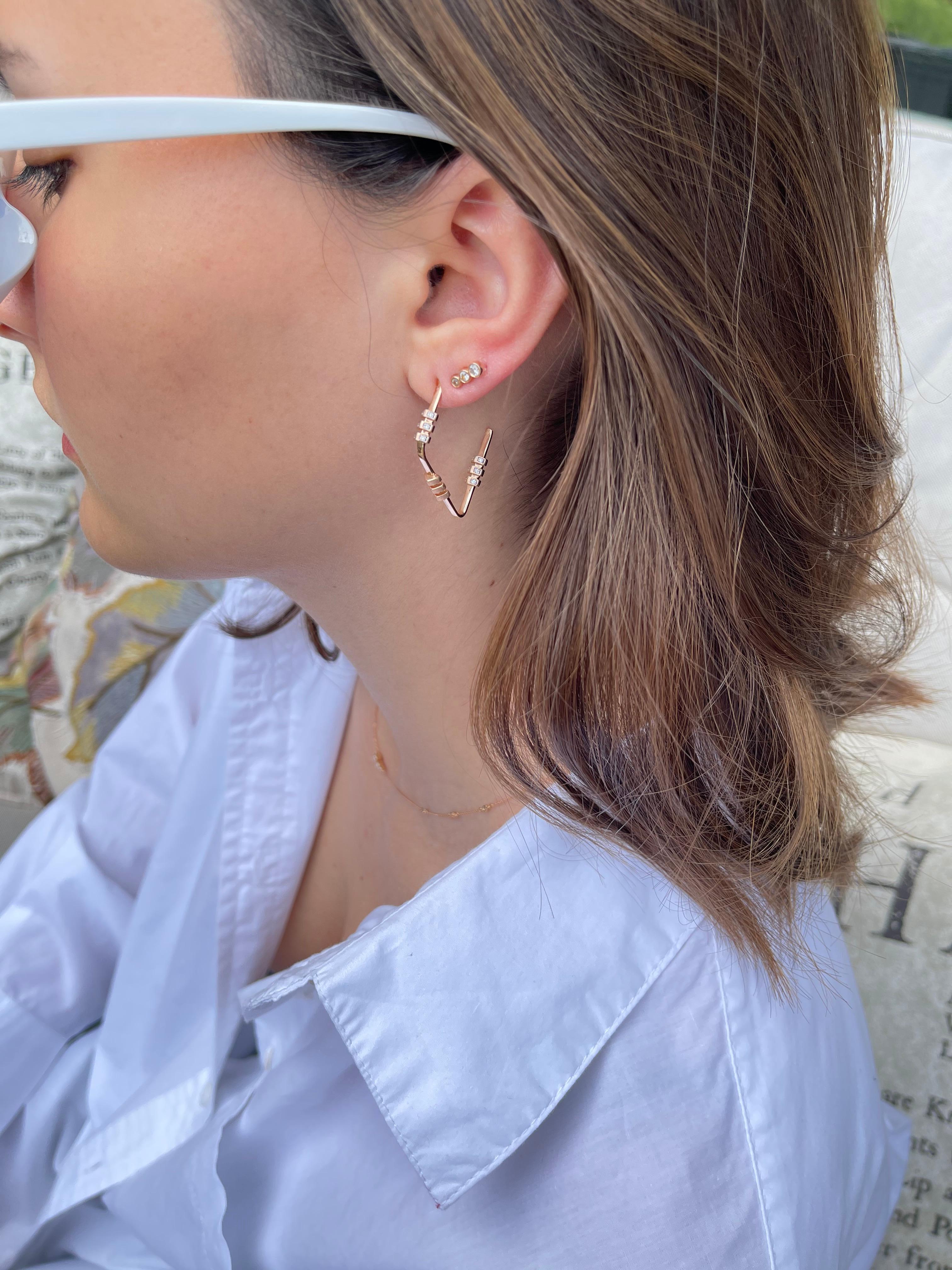 Aguna Earrings in Rose Gold with White Diamond In New Condition For Sale In Istanbul, TR