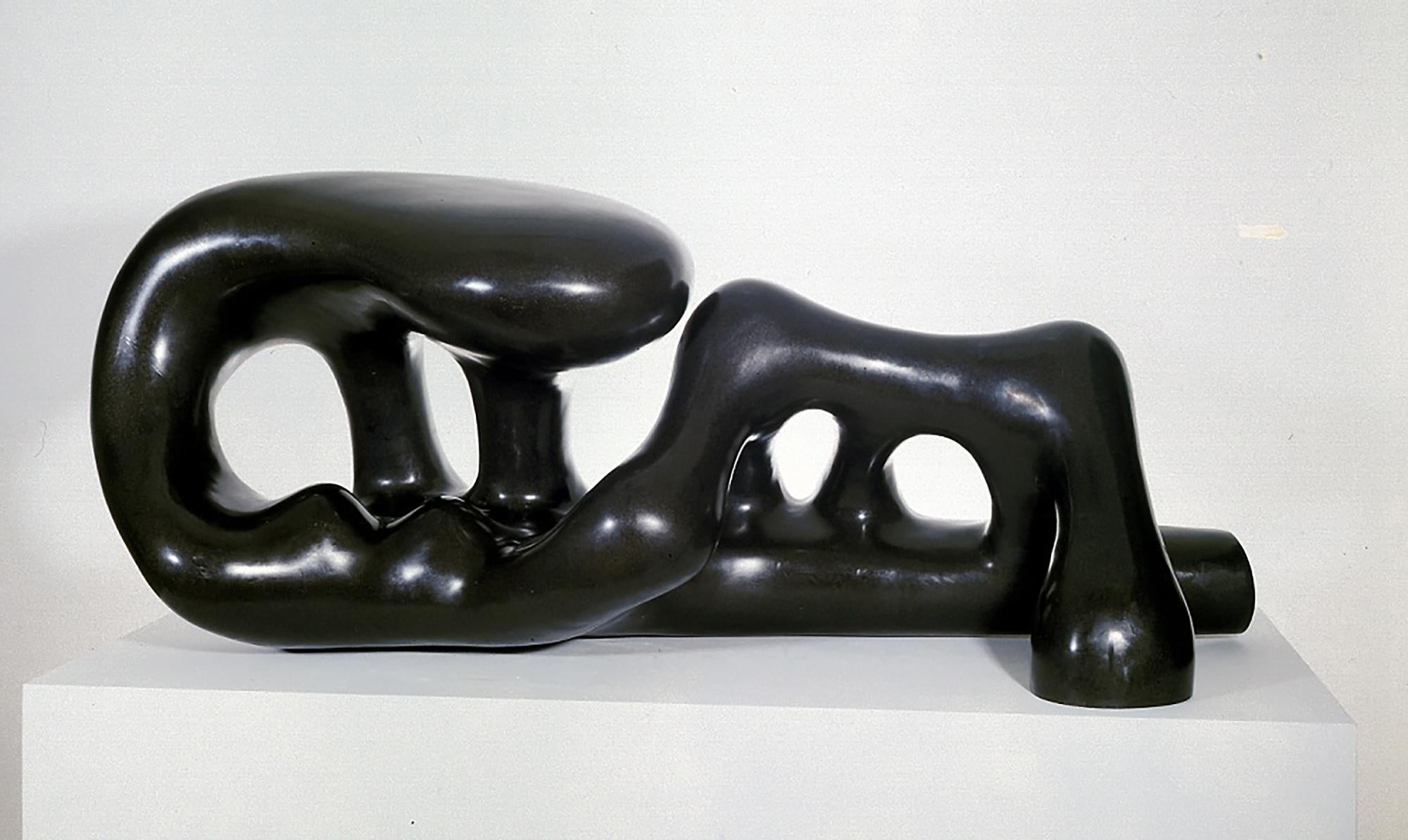 Agustn Crdenas, Le Repos Passionn, 1989, Bronze. Ausgabe 7/7 – Sculpture von Agustín Cárdenas