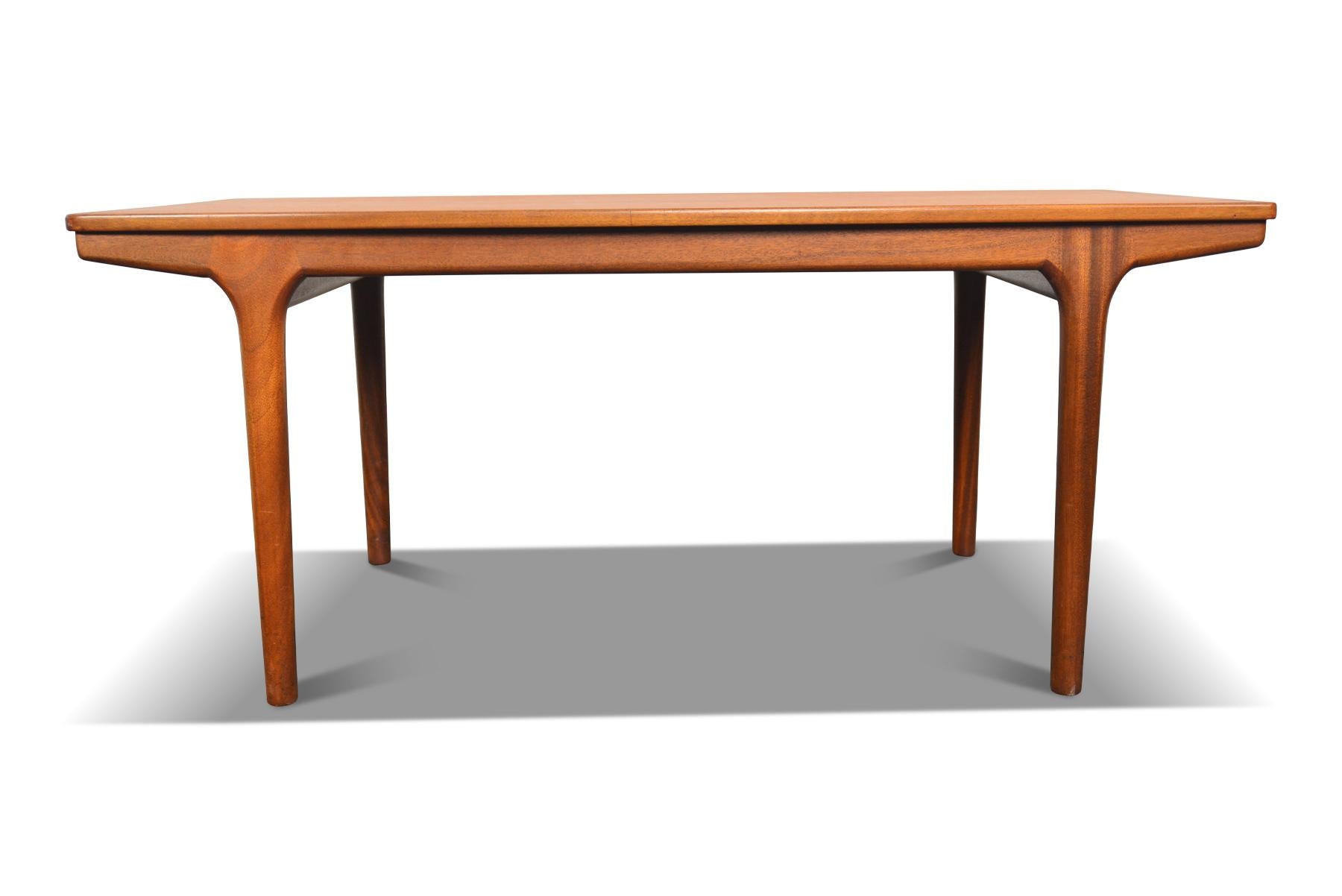 Mid-Century Modern a.H. McIntosh Teak Surfboard Coffee Table with Pullout Drink Trays #2