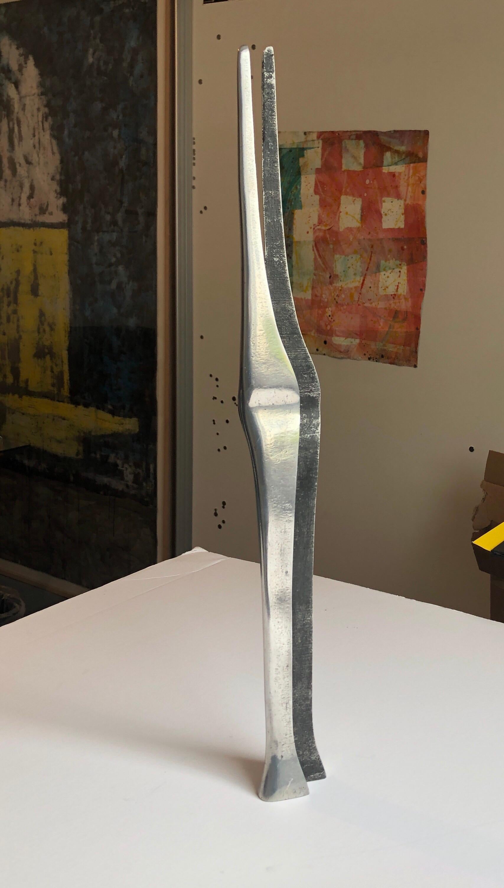 Israelische modernistische Skulptur von Aharon Bezalel, 2 Teile, minimalistisch, Aluminium oder Stahl  2