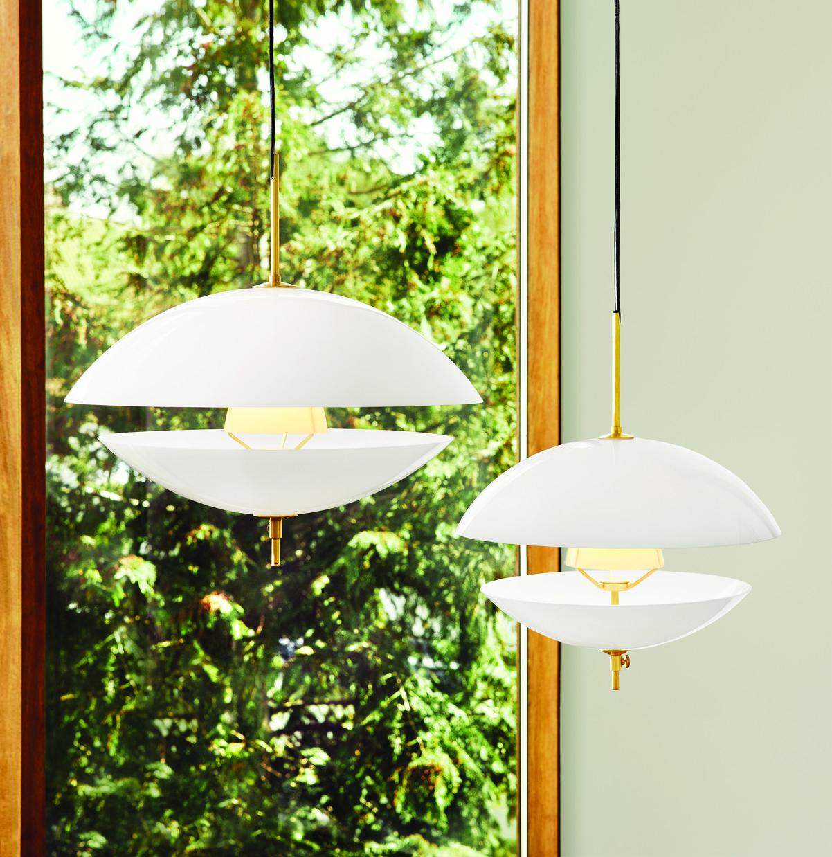 Ciondolo 'Clam' di Ahm e Lund in vetro opalino soffiato a bocca per Fritz Hansen in vendita 4