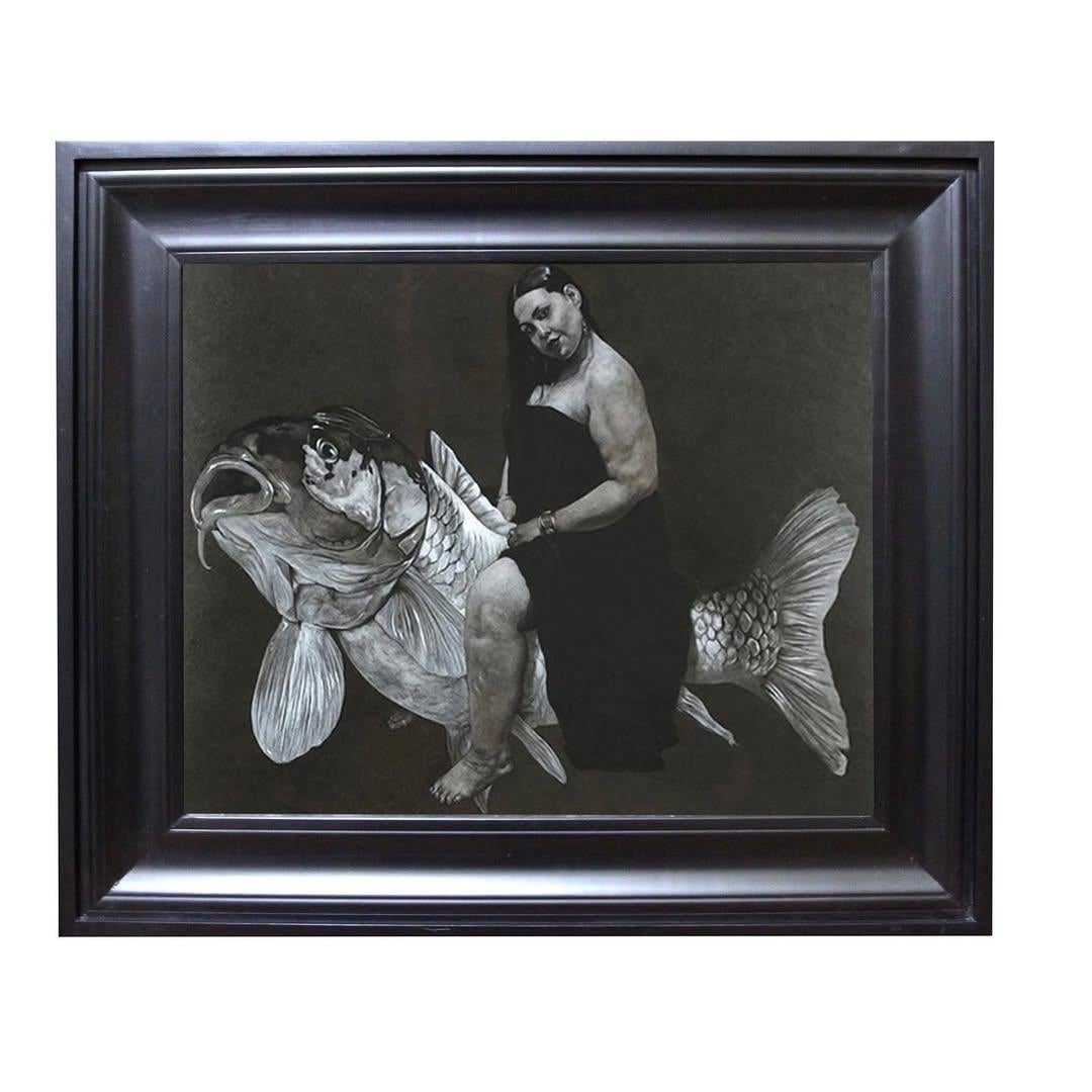 Figuratives Holzkohle-Gemälde „Frau und Fisch“ 20