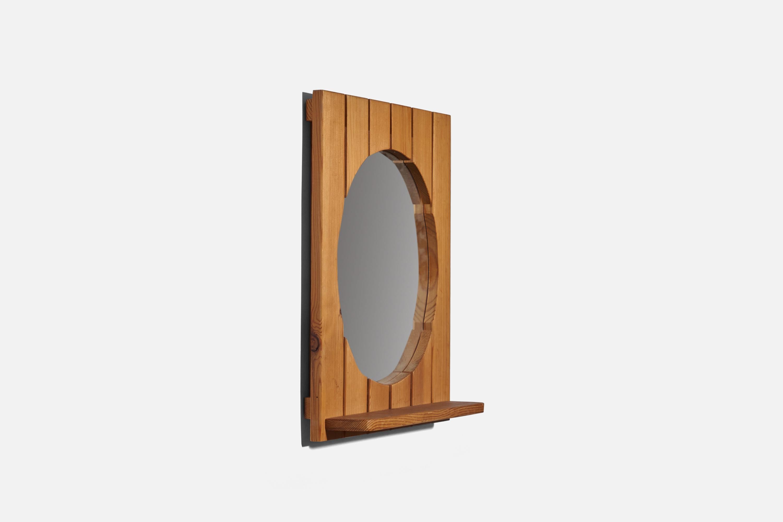 Ahrnbergs, Wall Mirror, Solid Pine, Mirror Glass, Sweden, 1970s In Good Condition For Sale In High Point, NC