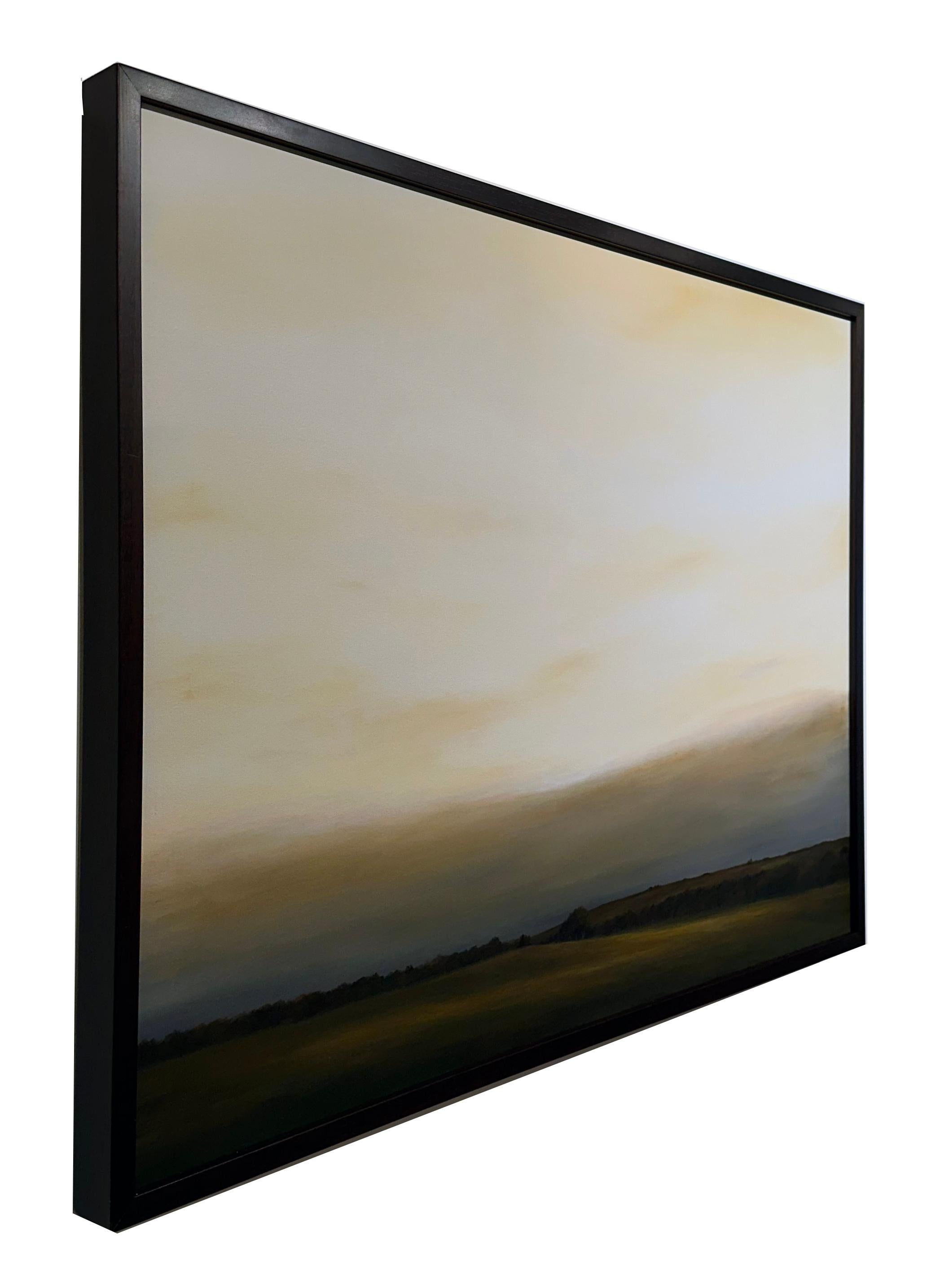 Hille e campi a nord di Madison - Paesaggio con cielo dorato, pittura in vendita 3