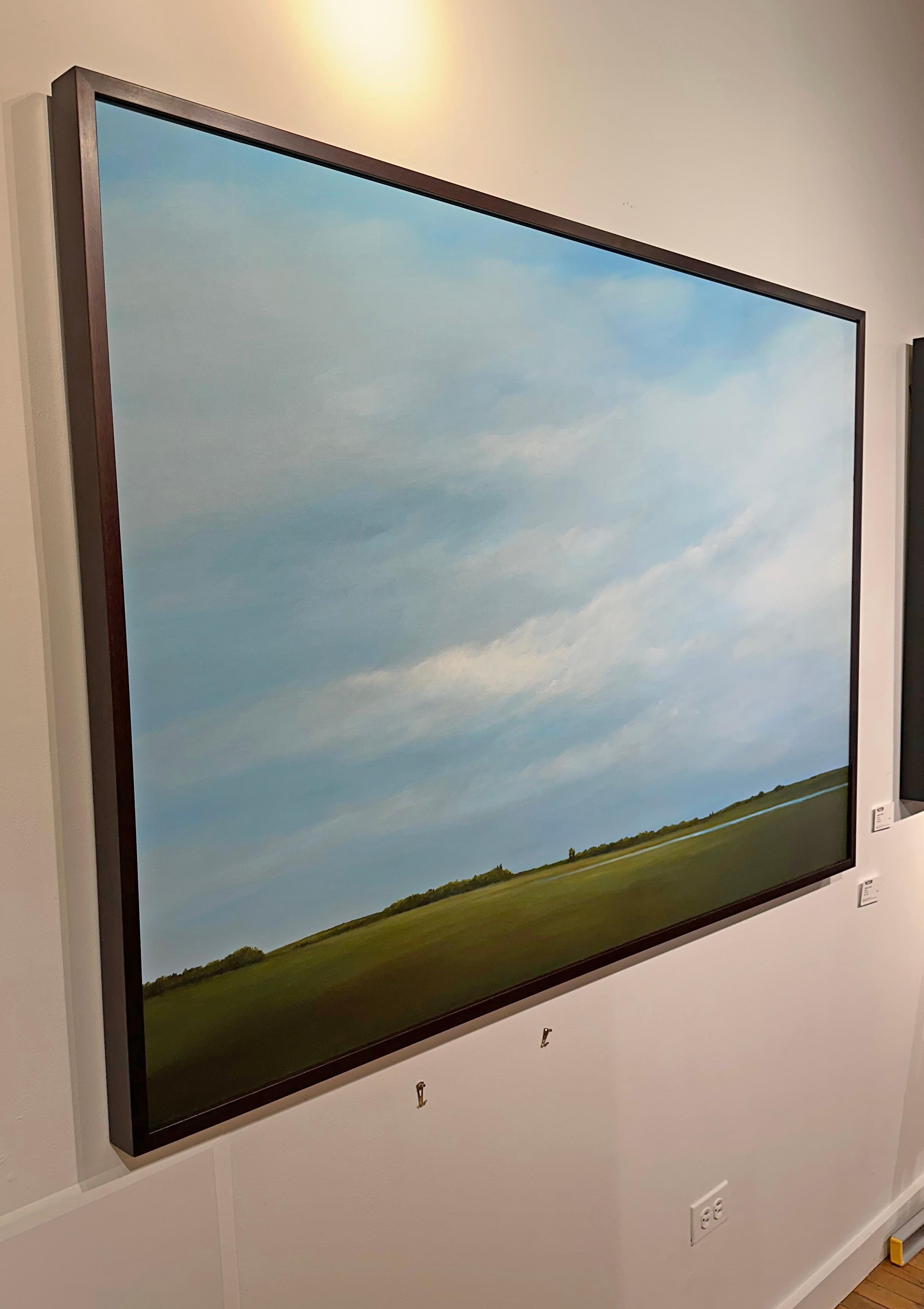 Lifting Clouds - Blue Sky Over Landscape with River, Original Gemälde gerahmt im Angebot 3