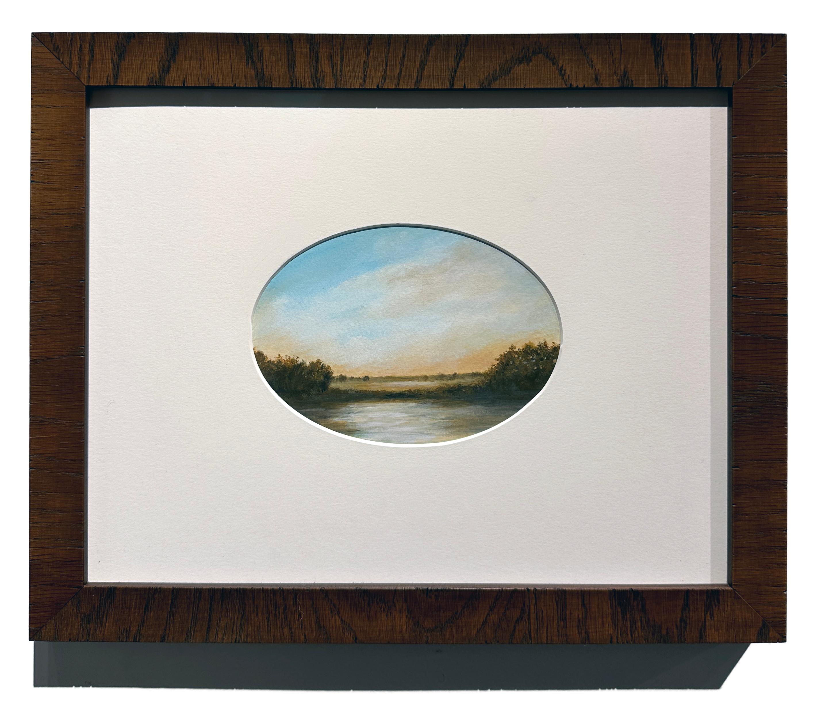 Teich – ruhige Landschaft, Sonne nur am Horizont, wolkengefüllter Himmel – Painting von Ahzad Bogosian