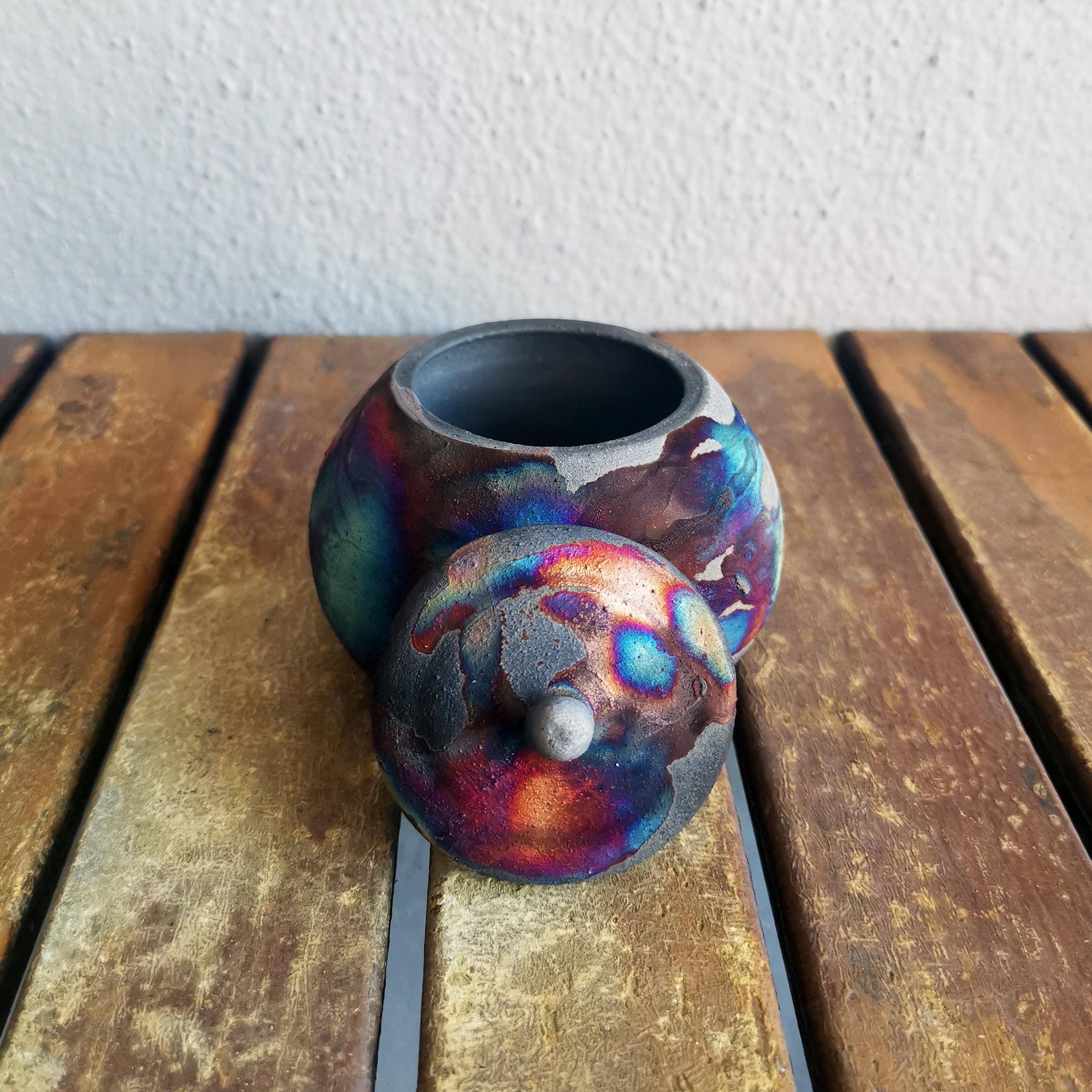 Malaysian Ai Ceramic Mini Urn - Carbon Copper - Ceramic Raku Pottery For Sale