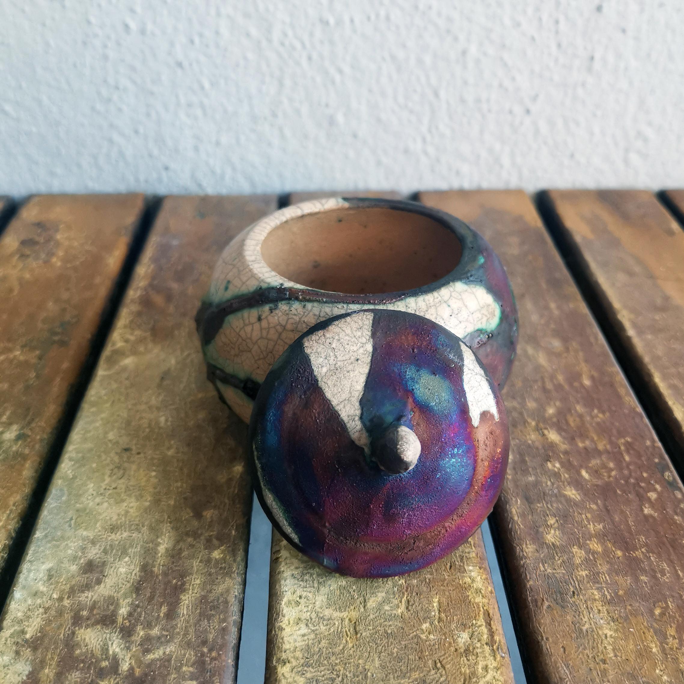 Ai Keramik-Mini-Urne – halber Kupfer, matt – Keramik Raku-Keramik (Moderne) im Angebot