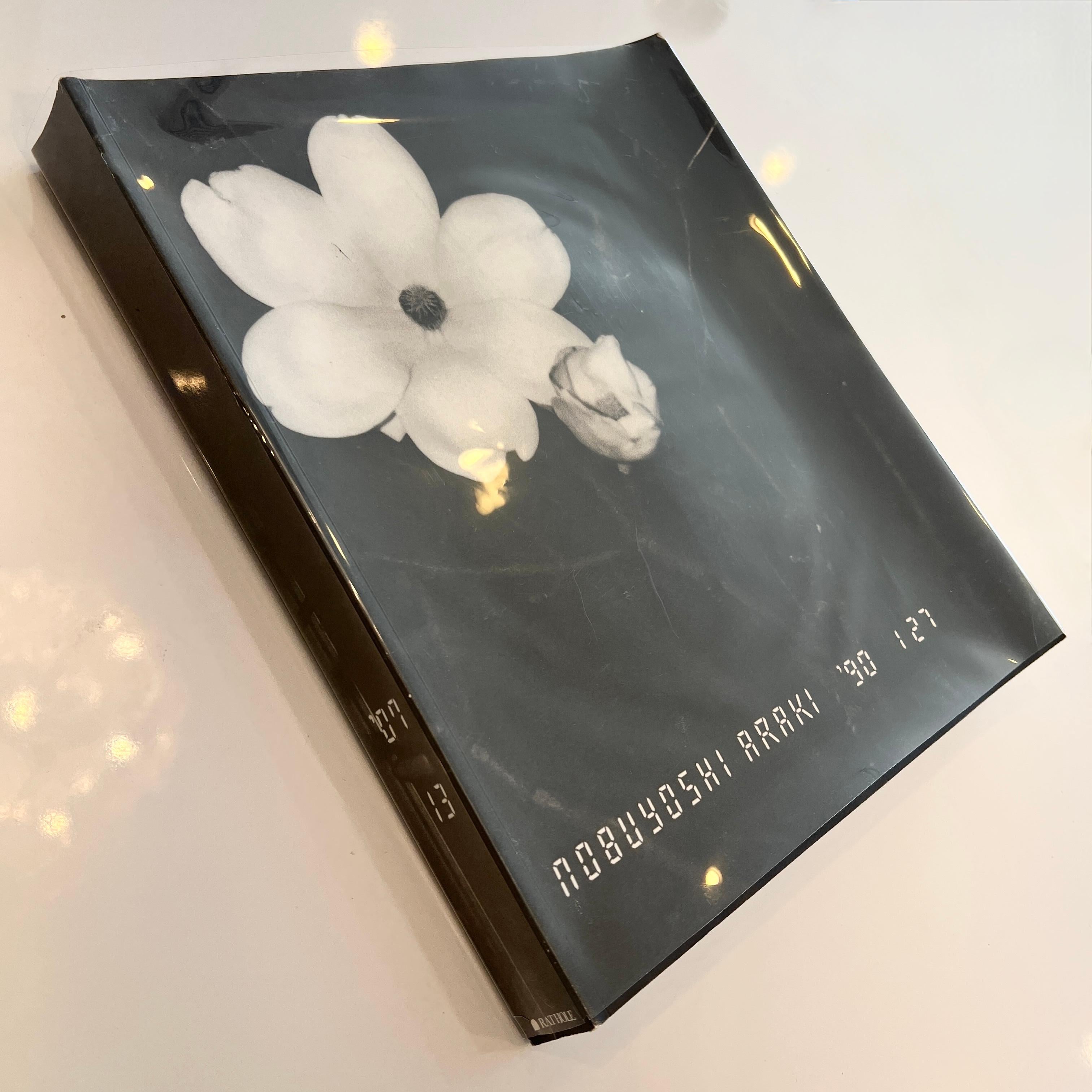 Papier AI NO HANA (édition signée de 350 exemplaires), Nobuyoshi Araki 2007 en vente