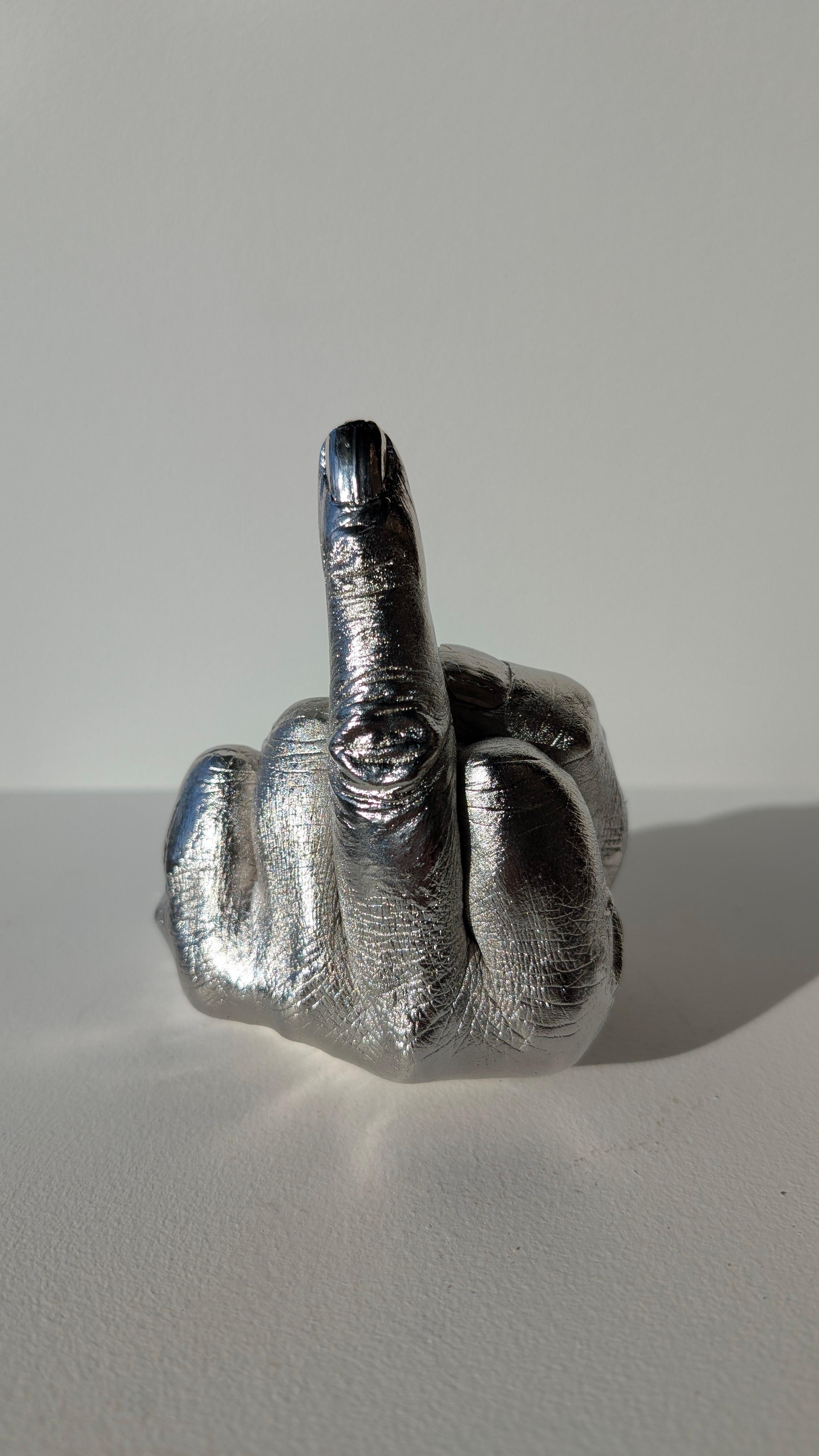 Mano d'artista in vendita 2