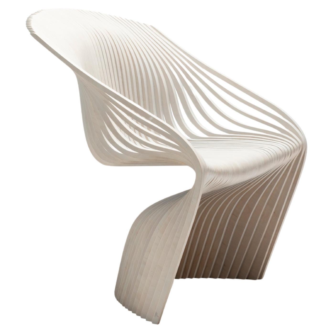 Chaise Aida de Piegatto, une chaise contemporaine sculpturale 