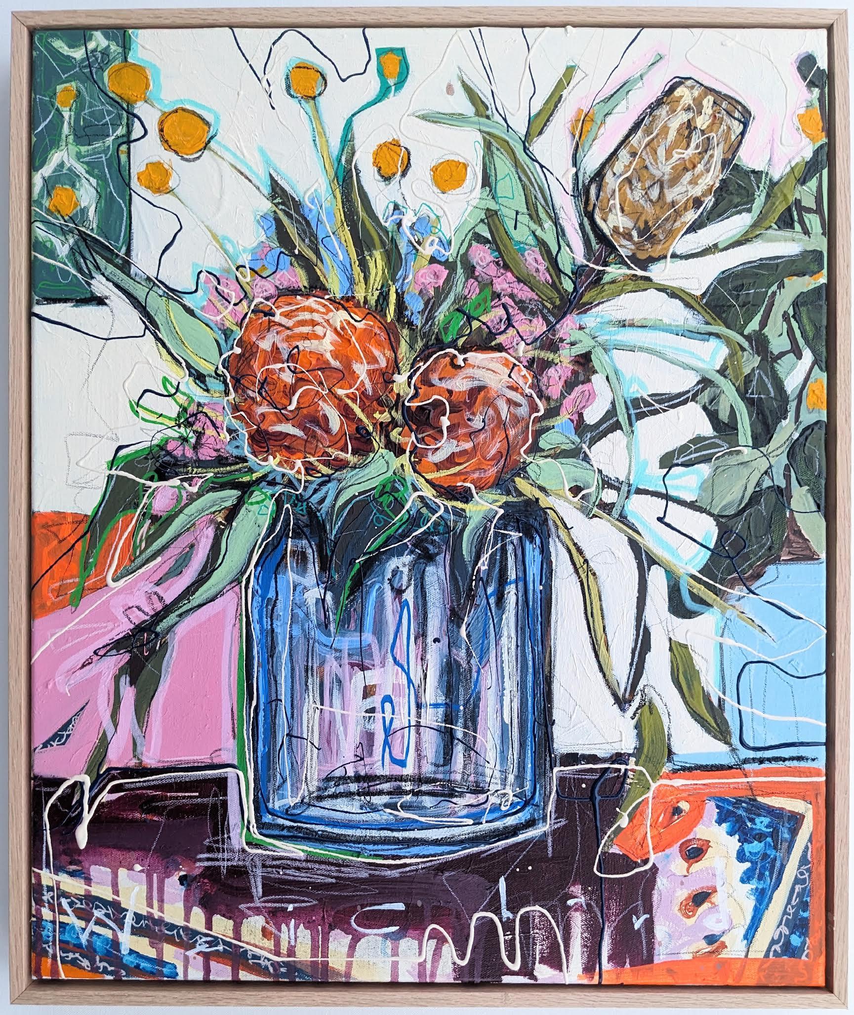 "Every Bloom #4" Bunter, heller, abstrahierter Blumenstrauß in einer Vase.