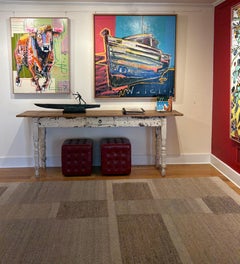 "Beyond the Hill" vache colorée, lumineuse, abstraite dans une prairie verte.