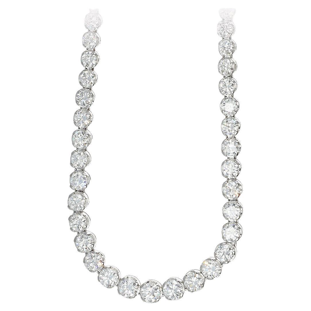 AIG 18.00 ct White Diamonds Tennis Graduated Necklace F - VVS2 18Kt White Gold For Sale