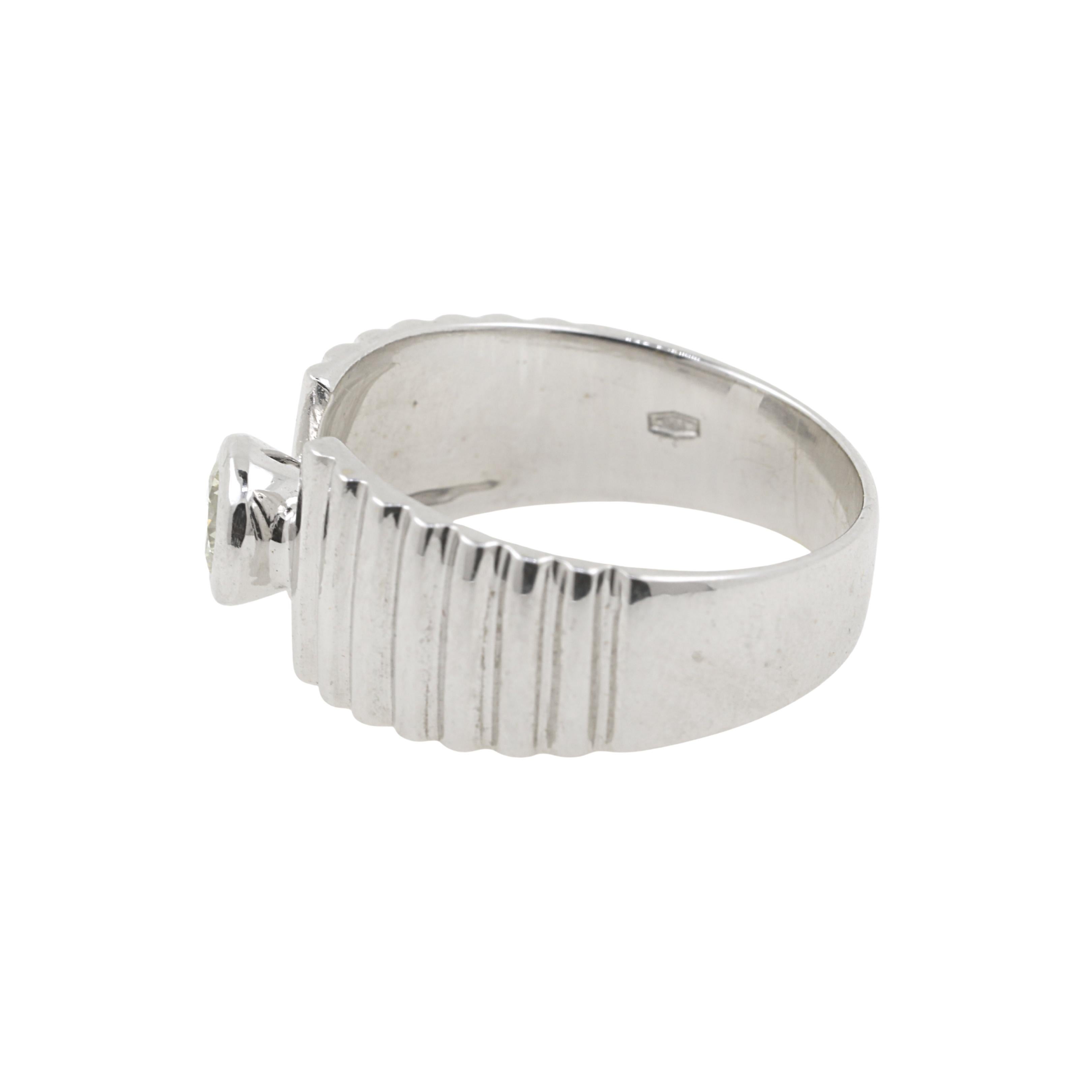 Women's or Men's AIG Certified 0.56 Carat Diamond Engagement Ring and 18 Karat White Gold
