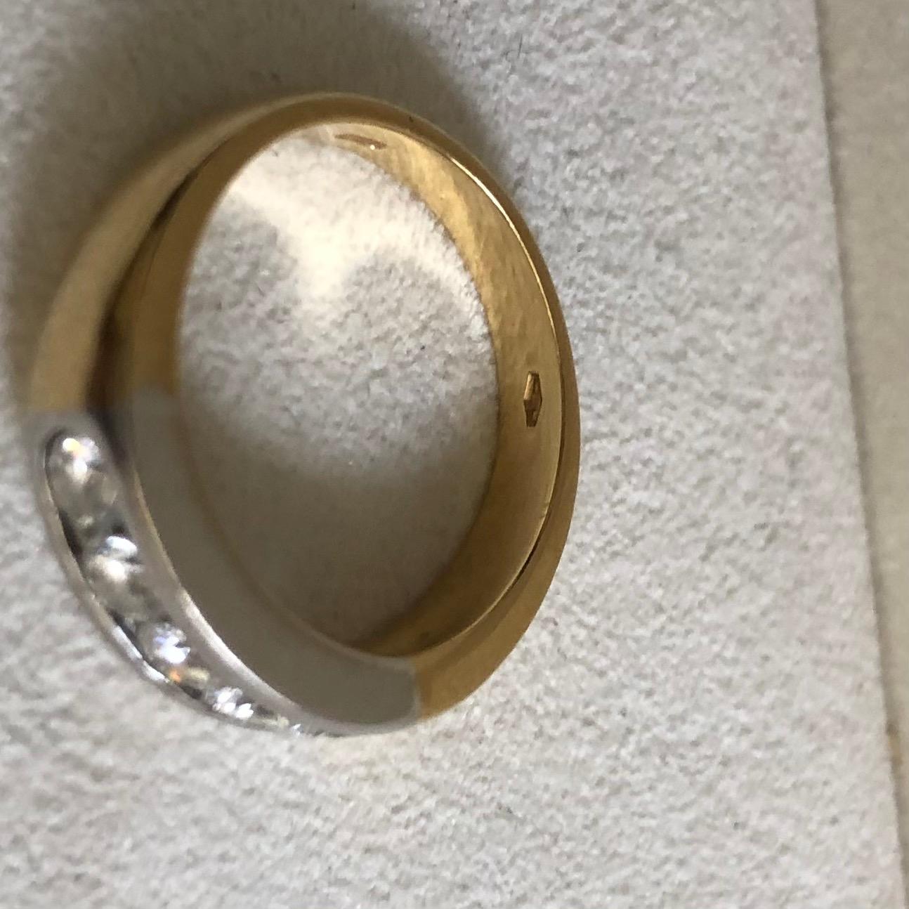 Women's AIG Certified 1 Carat Bridal Ring on 18K Yellow Gold