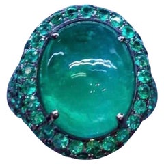 Retro  AIG Certified 10 Carat Zambian Emerald 18K Gold Ring