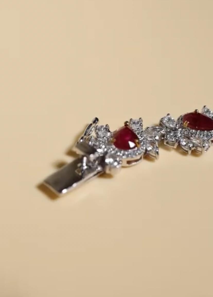 AIG zertifiziert 10,00 Karat Mosambik Rubine 7,80 Diamanten 18k Gold-Armband im Angebot 4