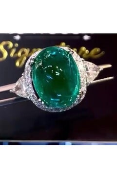 Contemporary 18K Gold Zambian Emerald & Diamond Cocktail Ring, 10ct