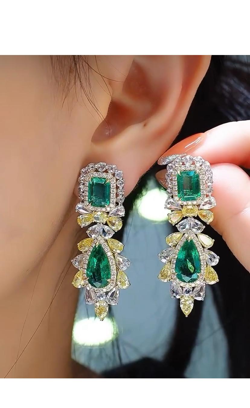 AIG Certified 10.00 Cartas Zambian Emeralds 10.00 Ct Diamonds 18k Gold Earrings Damen im Angebot