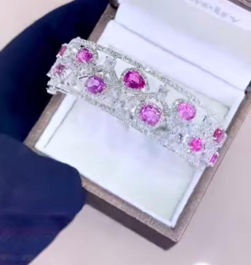 Women's AIG Certified 10.00 Ct Untreated Ceylon Pink Sapphires 5.80 Ct Diamonds Bracelet For Sale