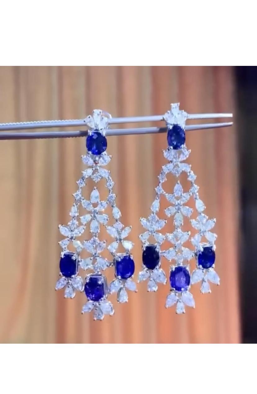 The vibrant blue hue of Sapphires are complemented by the sparkly of the surrounding diamonds, creating a mesmerizing and luxurious piece of jewelry that is sure to turn heads wherever it is worn.
Magnificent earrings come in 18k with 8 pieces of