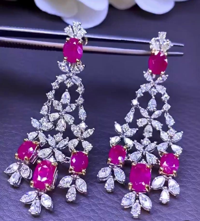 AIG Certified 11.08 Carats Burma Rubies 7.83 Carats Diamonds 18K Gold Earrings  In New Condition For Sale In Massafra, IT